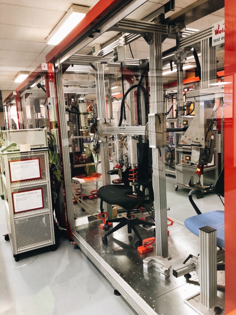 Dokumentowanie analizy ryzyka i kompletowanie Technical File jako podstawa oceny zgodności oraz oznakowania CE.